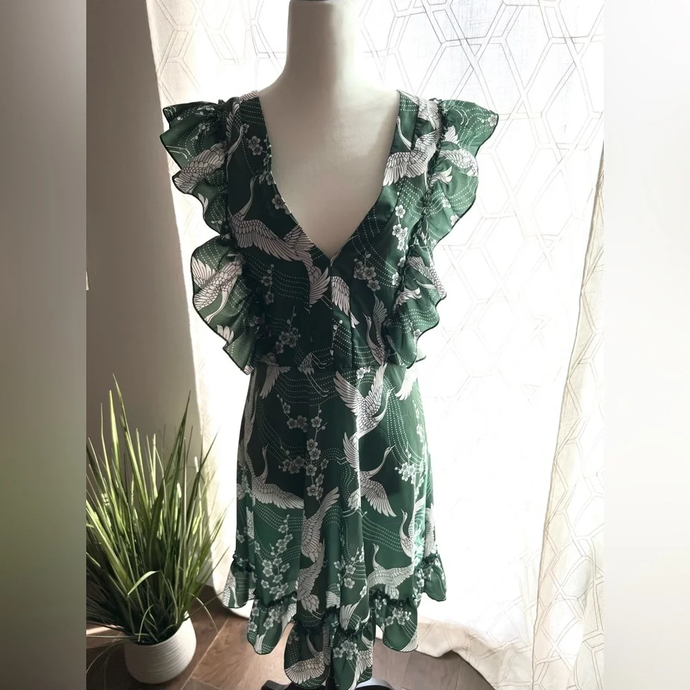 CUPSHE Dress Sz Medium - Picture 2 of 13